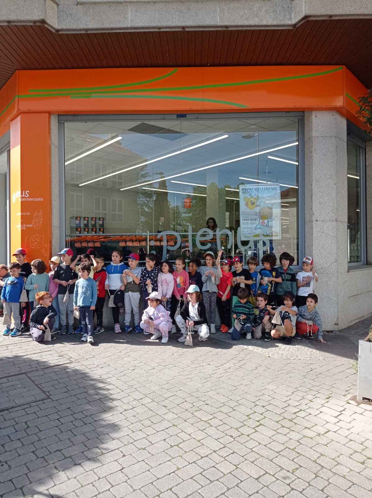 EL CEIP PADRE FEIJOO VISITA PLENUS ALLARIZ