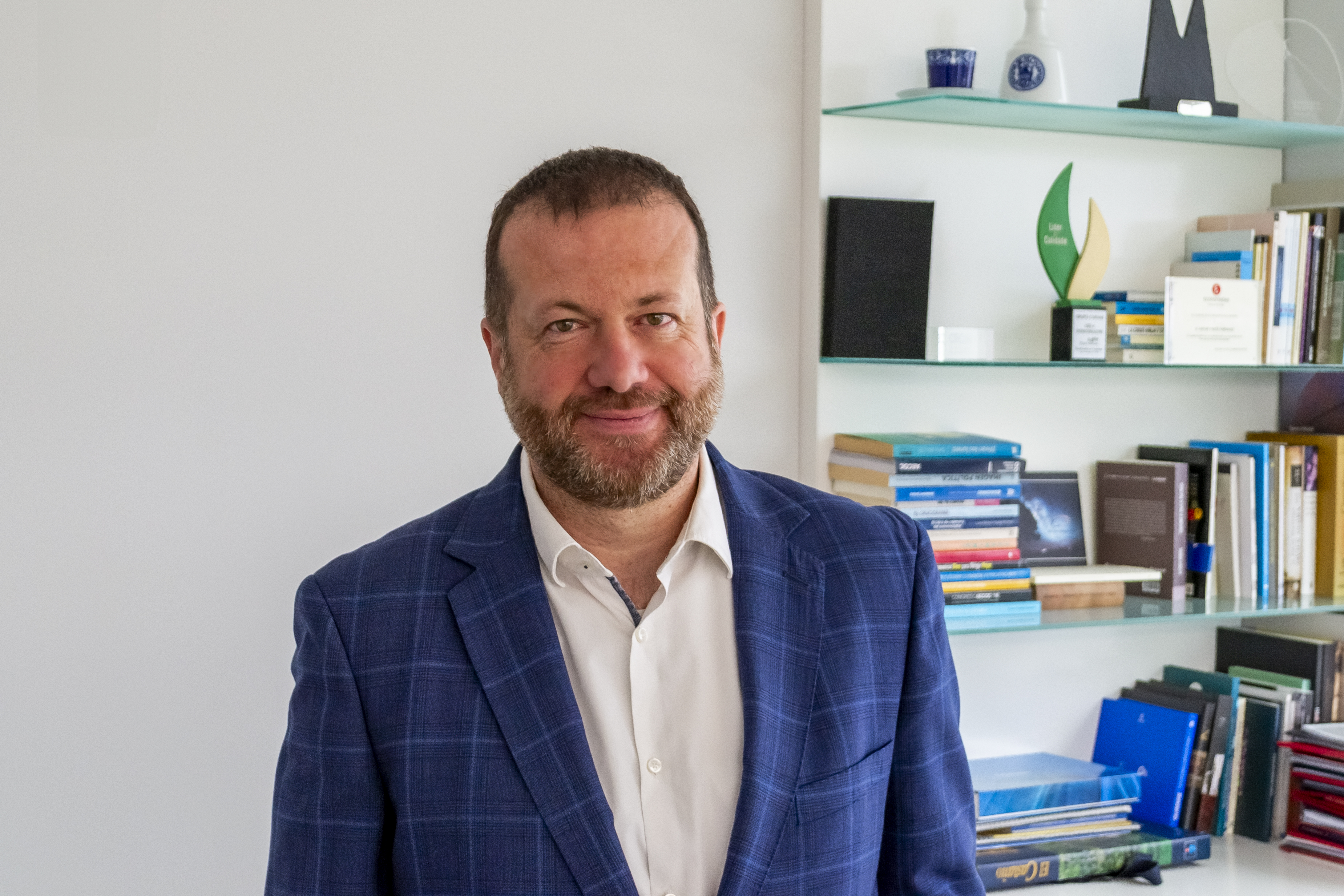 LA REVISTA CÓDIGO 84 ENTREVISTA A ARTUR YUSTE 