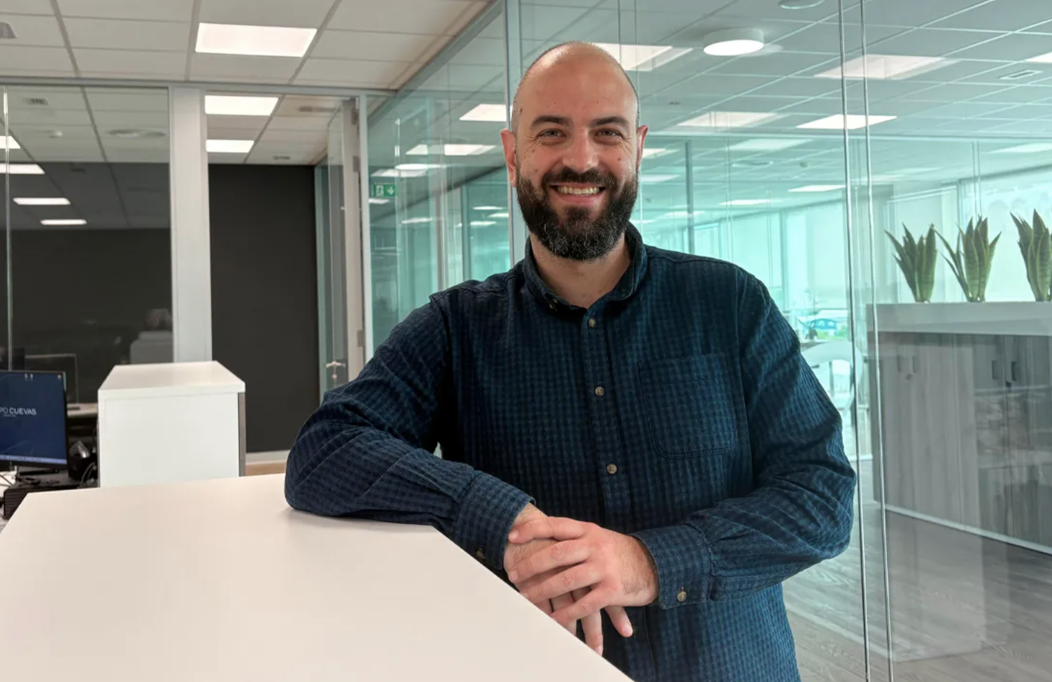 LA VOZ DE GALICIA DESTACA LOS RETOS DE GRUPO CUEVAS EN EL ÁMBITO TECNOLÓGICO EN EL SUPLEMENTO MERCADOS